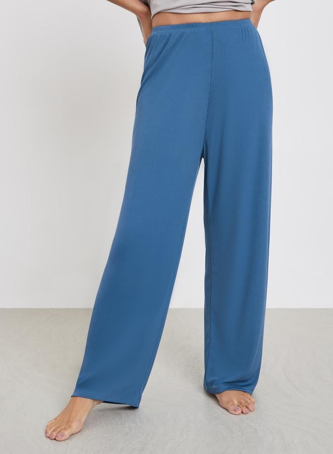 Styli Text Embroidery Detail T-Shirt and Solid Pyjama Set - Image 4