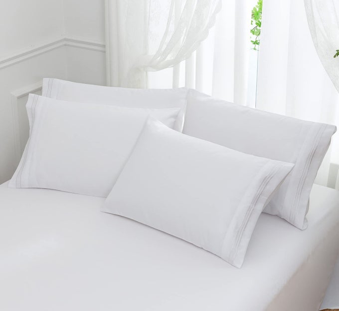 MICROFIBER PILLOW CASES KING SIZE SET OF 41800 THREAD COUNT ULTRA SOFT WHITE PILLOWCASES WRINKLE RESISTANT PILLOW COVERS WITH ENVELOPE CLOSURE 20 X 40