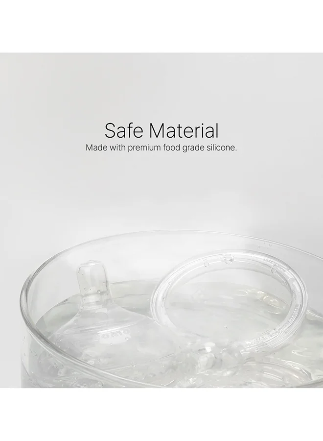 comotomo Natural Feel Baby Bottle 250 ML With Pack Of 2 Natural Teat Silicone Nipples, 1 Hole With Slow Flow, 0 - 3 Months