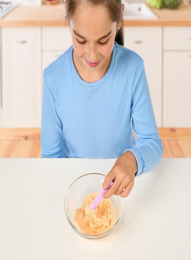 Cookeez Makery فرن حلوى الحفلات من كوكيز ميكري، امزجي مزيج العناق يا صديقتي! سخني مزيج العجين واصنعي كعكة عيد ميلاد تفاعلية دافئة وعطرة، ما هي الحلوى التي ستختارينها؟ - Image 5