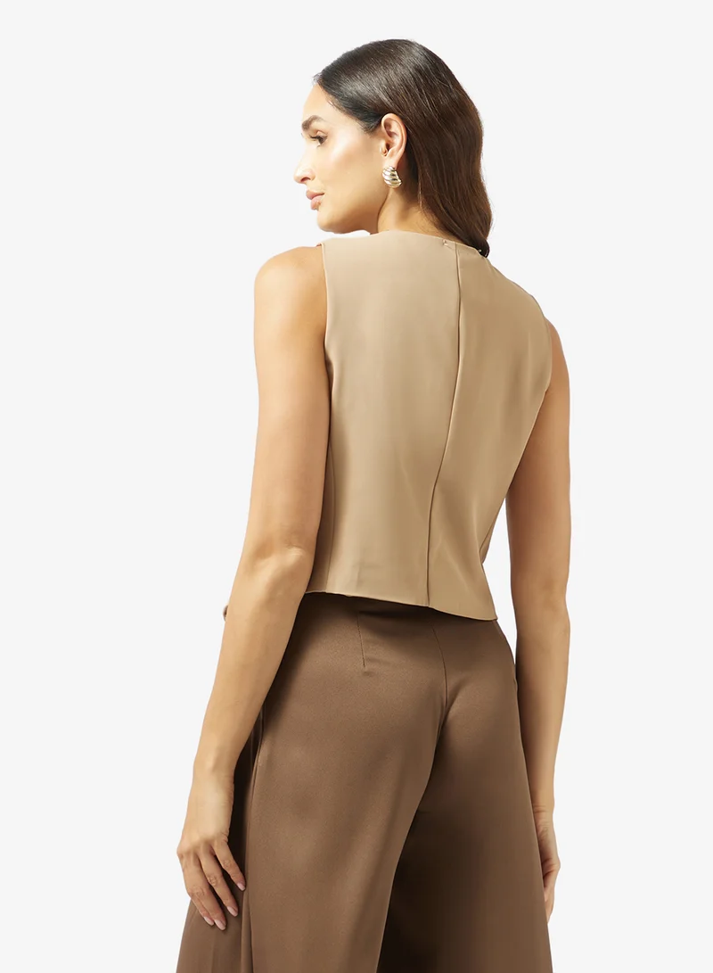 ايلا Tailored Sleevelss Vest