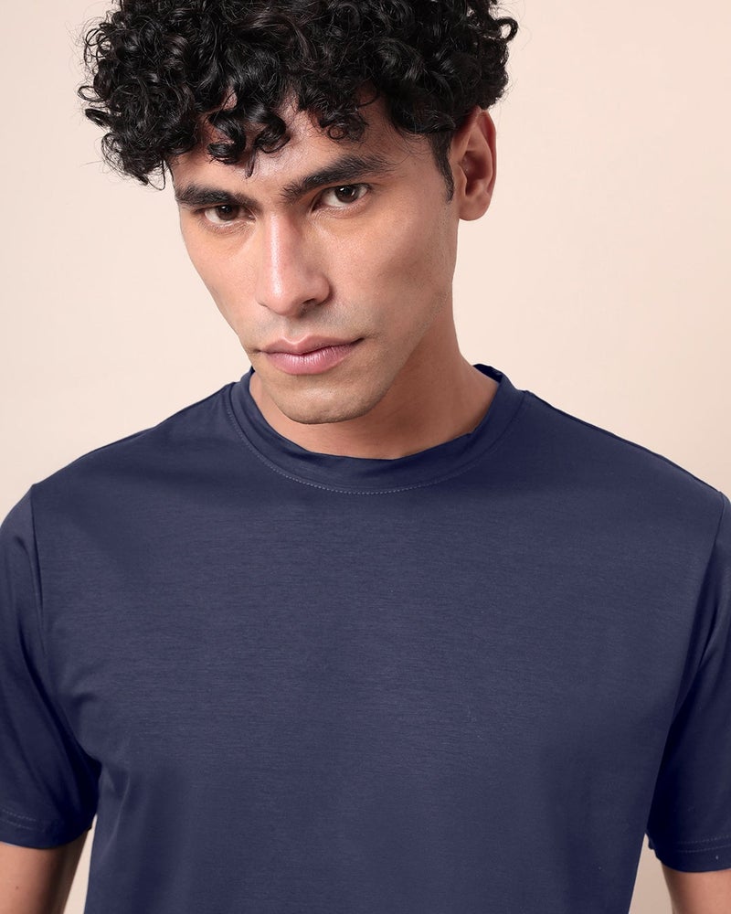 bewakoof Plain Blue Solid Regular Fit Men's T-shirt - Image 5