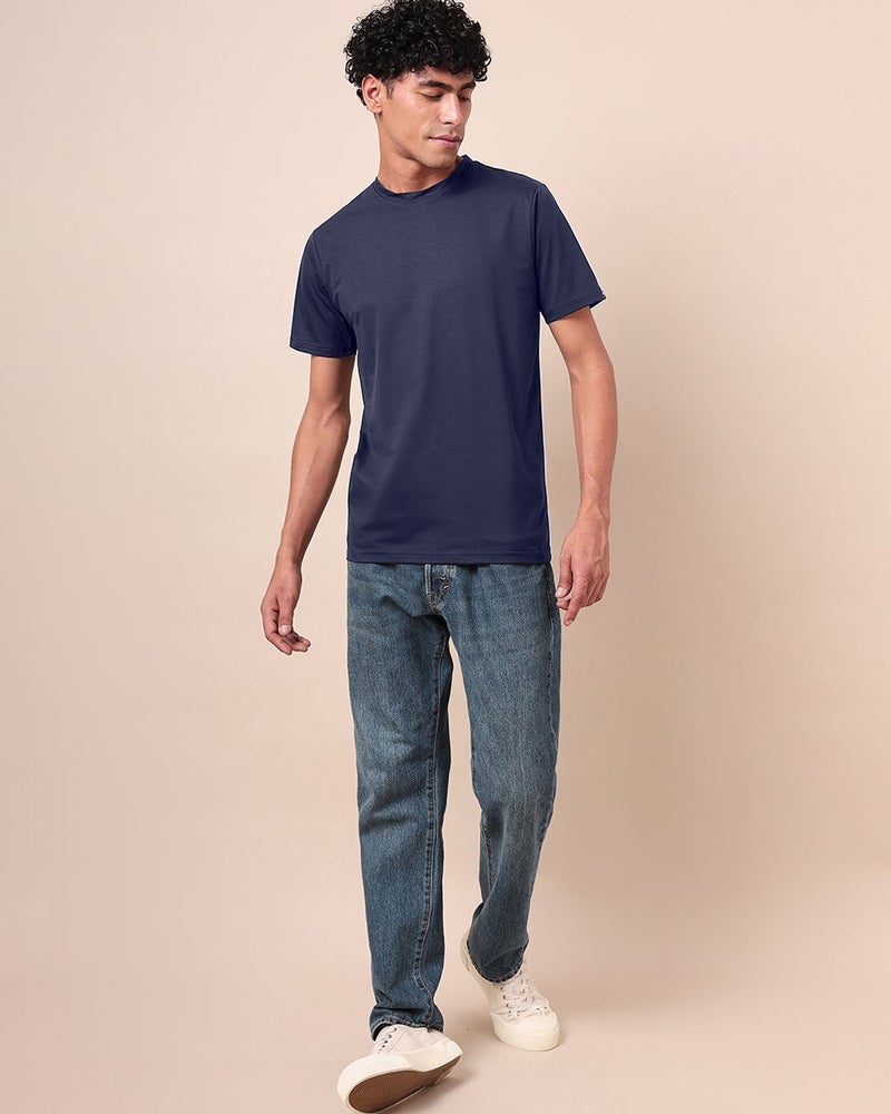 bewakoof Plain Blue Solid Regular Fit Men's T-shirt - Image 4
