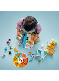 LEGO LEGO DUPLO Town First Time: Visit with the Doctor 10449 Building Set (65 Pieces)  - Image 4