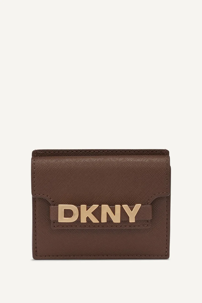د ك ن ي Avril Cardcase