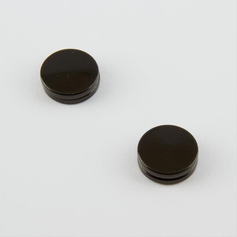 Ema Women's Black 1.2 cm Round Figured Magnetic Steel Earrings 