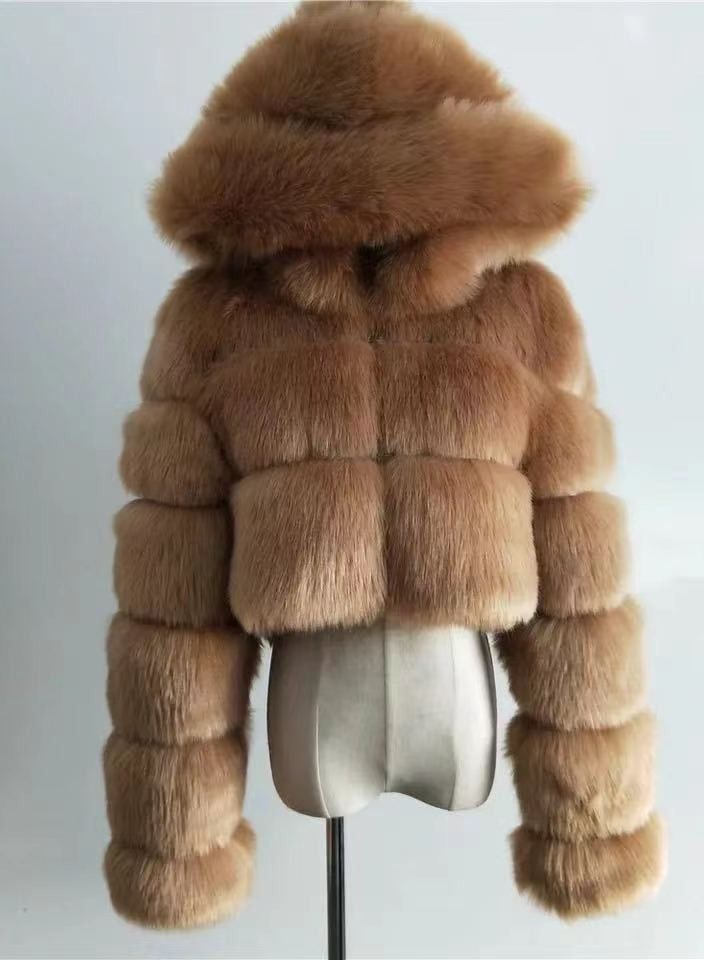 Fall/Winter Fashion Faux Fox Wool Hooded Short Style Coat