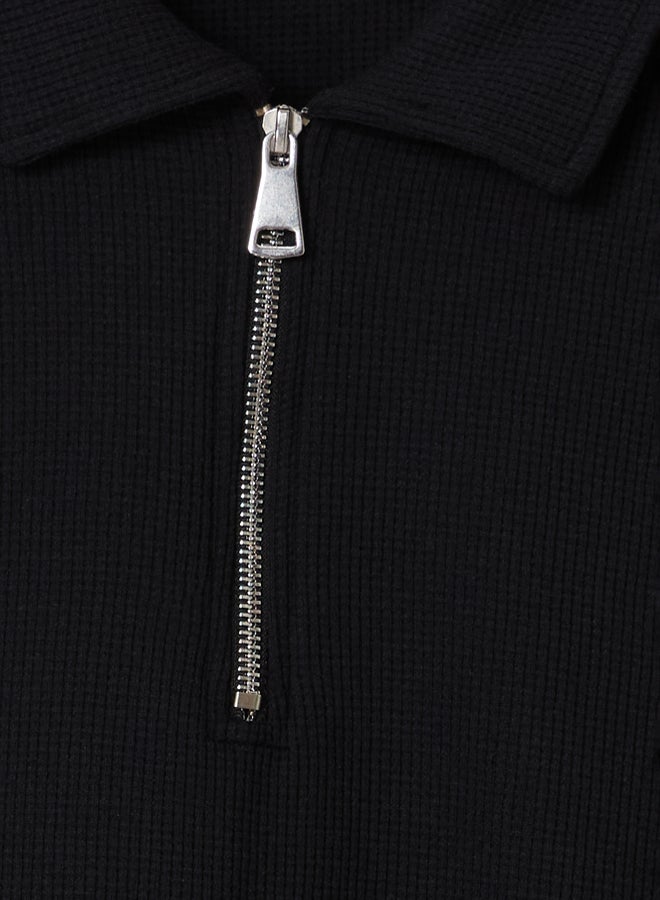 trendyol Black Oversize/Wide Cut Textured Zippered Cotton Polo Neck - Image 5