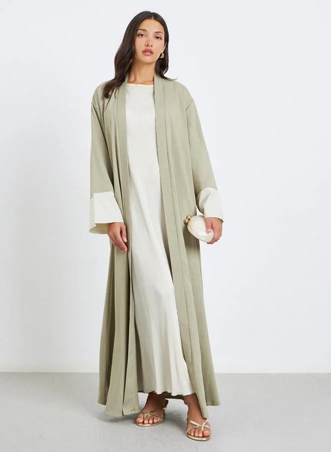 Styli Women Color Block Abaya with Contrasting Cuffs