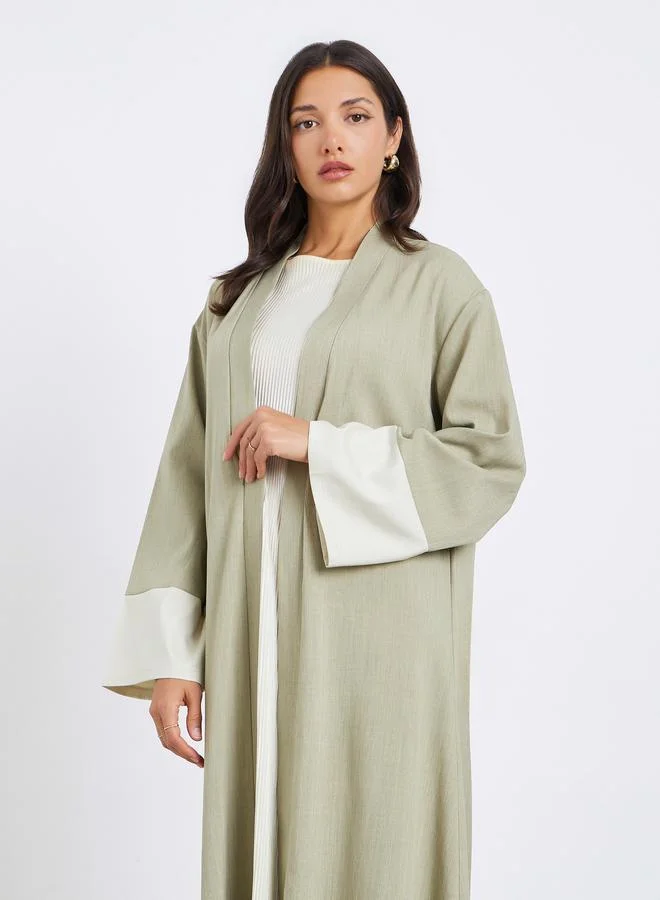 Styli Women Color Block Abaya with Contrasting Cuffs