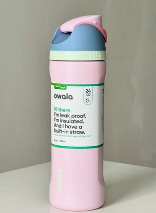 Owala FreeSip Insulated Stainless Steel Water Bottle with Straw for Sports and Travel, BPA-Free, 24-Ounce, Good egg Pink - pzsku/ZBED482B1FD7F1C4C5011Z/45/1745669652/d8eb5aac-db2b-4ca7-bbea-74398c0584d7