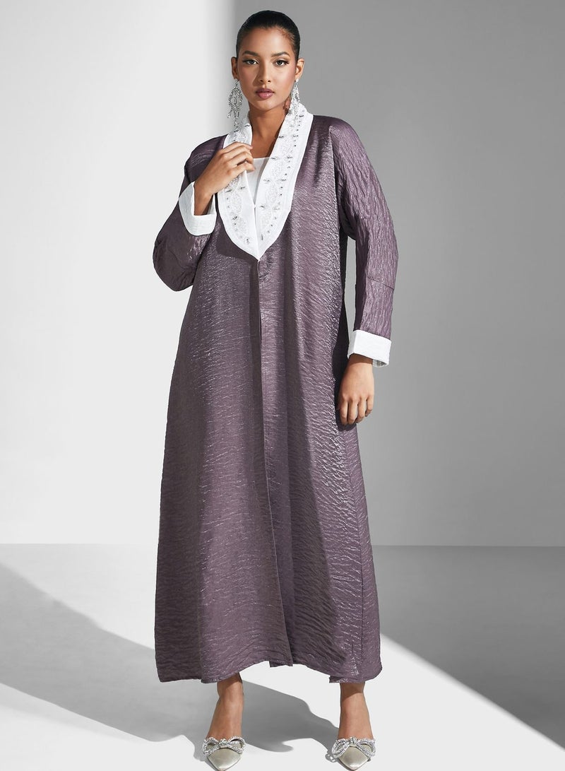 آرا عباية بأكمام واسعة وتفاصيل ياقة - Image 5