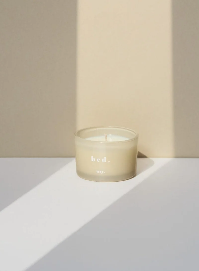 دبليو اكس واي شمعة كلاسيك 3 أونصات - بيد - مسك دافئ وفانيليا سوداء