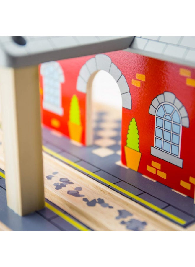 Bigjigs Rail Wooden Railway Station - Other Major Rail Brands are Compatible - pzsku/ZBED77CA6E4585AD240C4Z/45/_/1732281864/8804069b-1811-4cd9-82e1-fefc48d61644