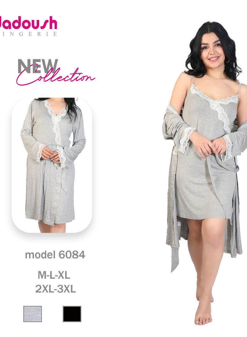 Dadoush Elegant nightgown with spaghetti straps and white lace accents for a soft, romantic touch.  - Image 2