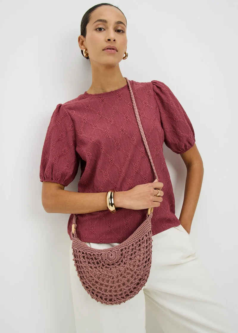 ماتلان Pink Crochet Crossbody Bag