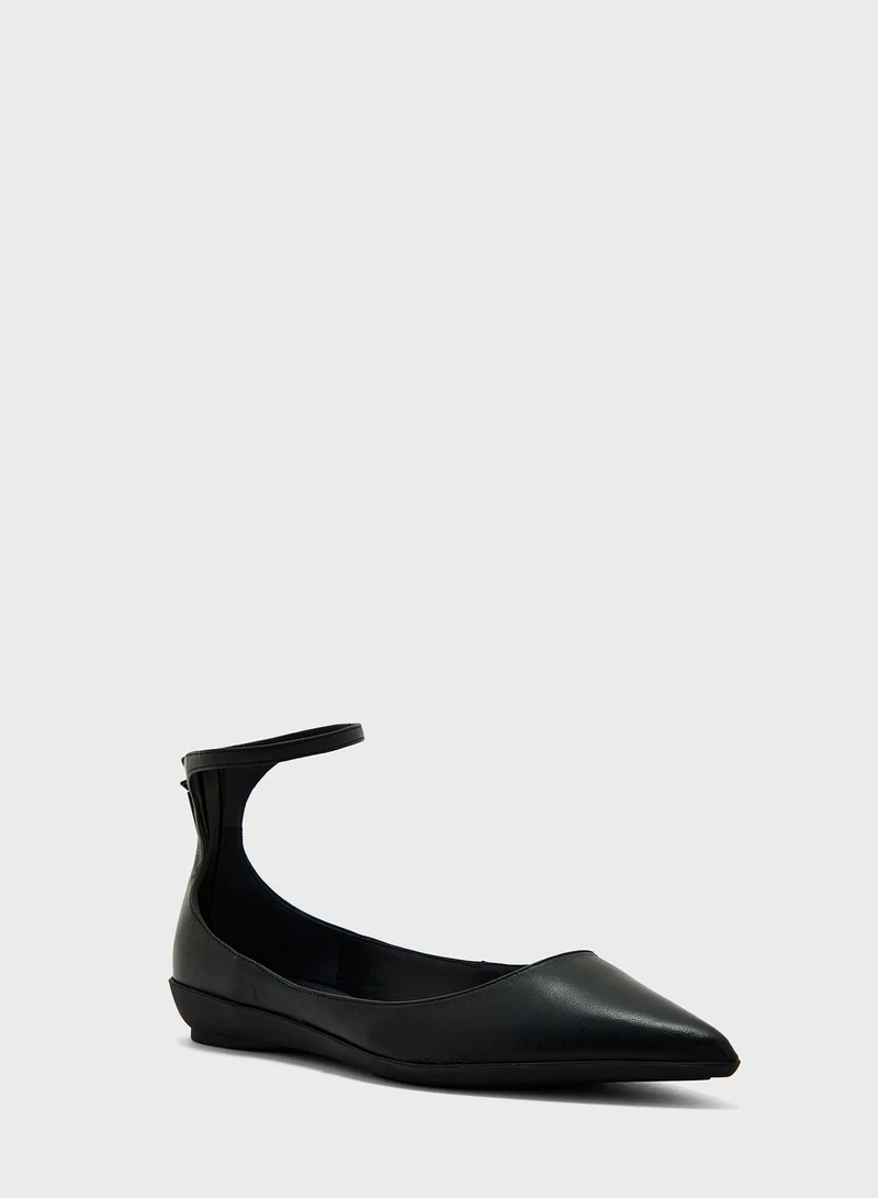 CALVIN KLEIN Ankle Strap Moccasins
