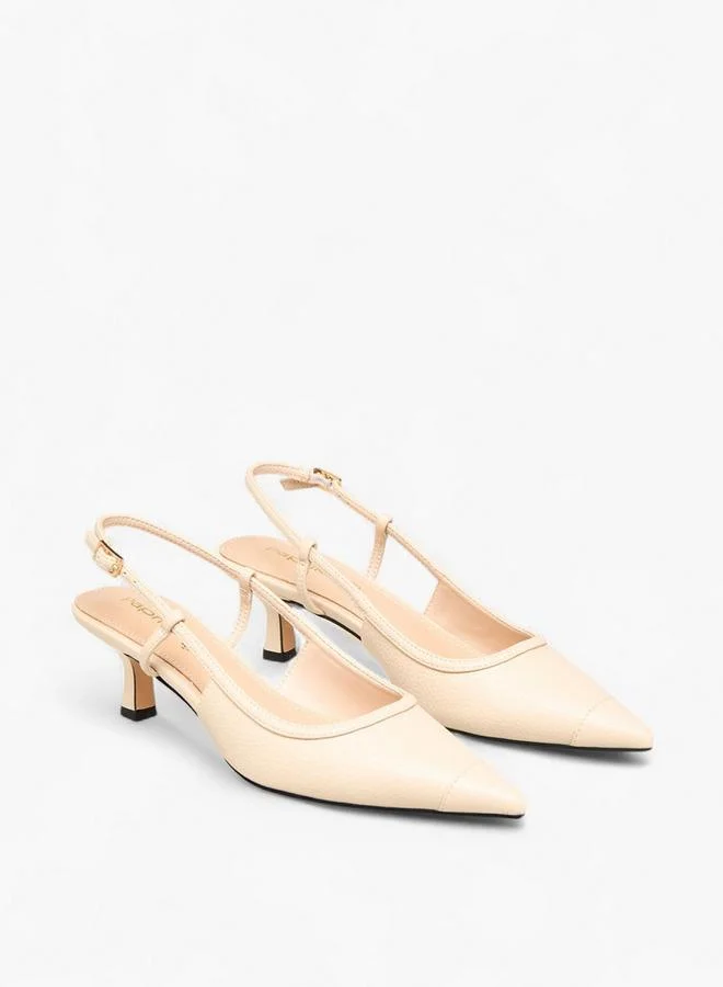 بابريكا Textured Pointed Toe Shoes with Buckle Closure and Kitten Heels