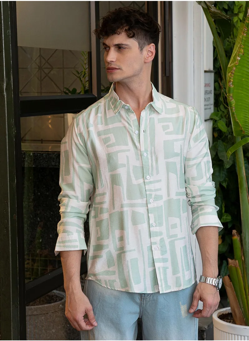 Campus Sutra Men's Mint Green & Daisy White Abstract-Deco Regular Shirt