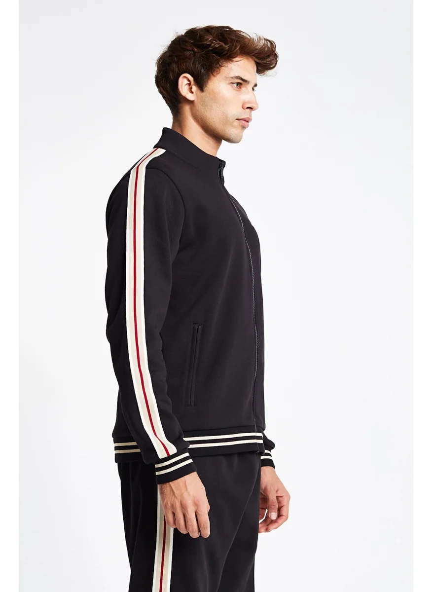 ليسكون Men's Zippered Sweatshirt 24N-1119
