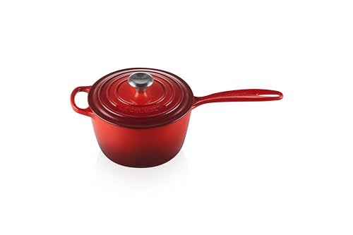 Le Creuset Le Creuset Enameled Cast Iron Signature Saucepan 225 qt Cerise 