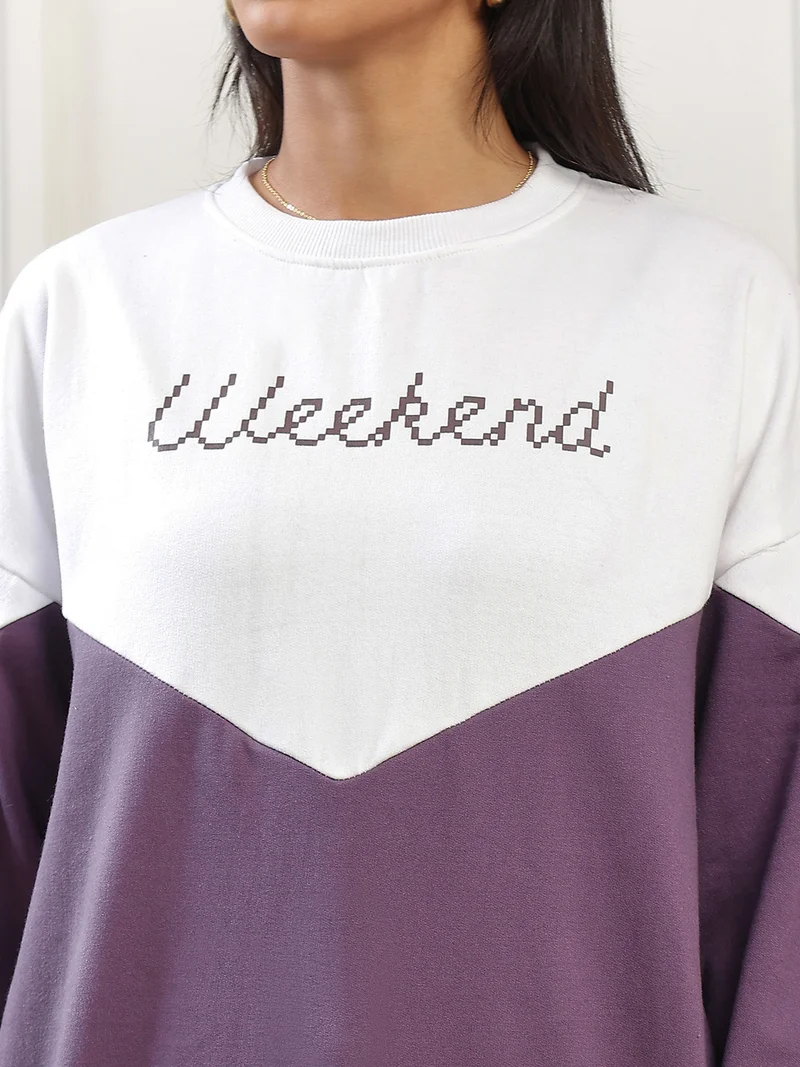 globus Globus Women Burgundy Colorblock & Typography Print Round Neck Drop Shoulder Sleeves Ribbed Hem Oversized Pullover Sweatshirt (Heavy Fleece 260-280 GSM)