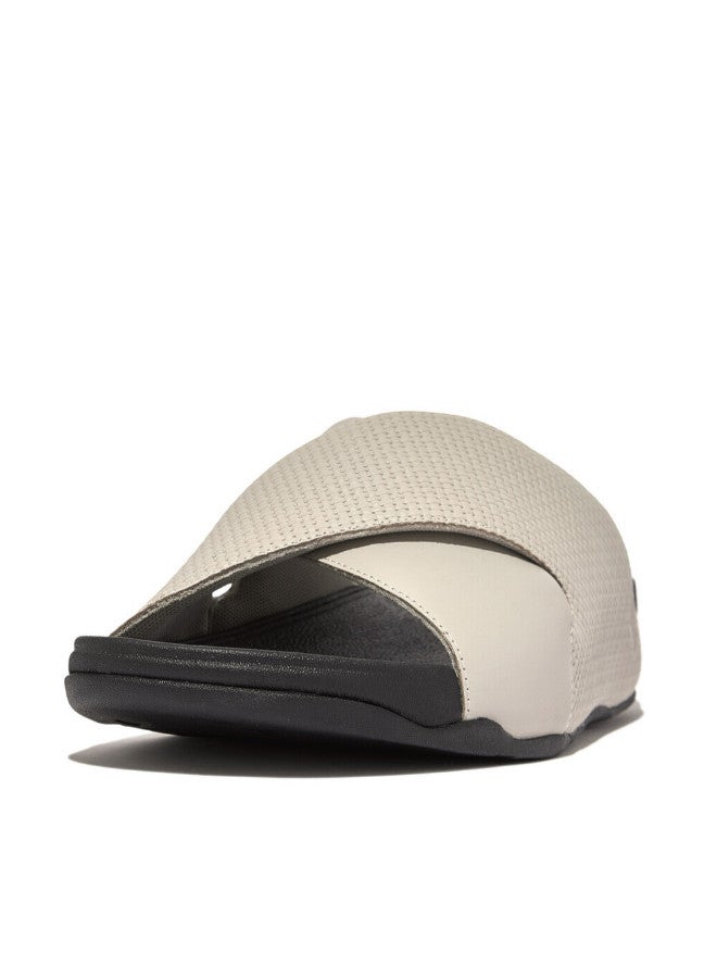 FitFlop 049-804 شبشب متقاطع من الجلد من الجلد المنسوج للرجال من Fitflop طراز Freeway HC3-A93 باللون الرمادي  - Image 3