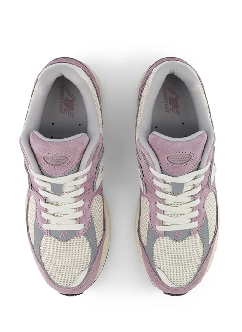 New Balance 2002 Sneakers