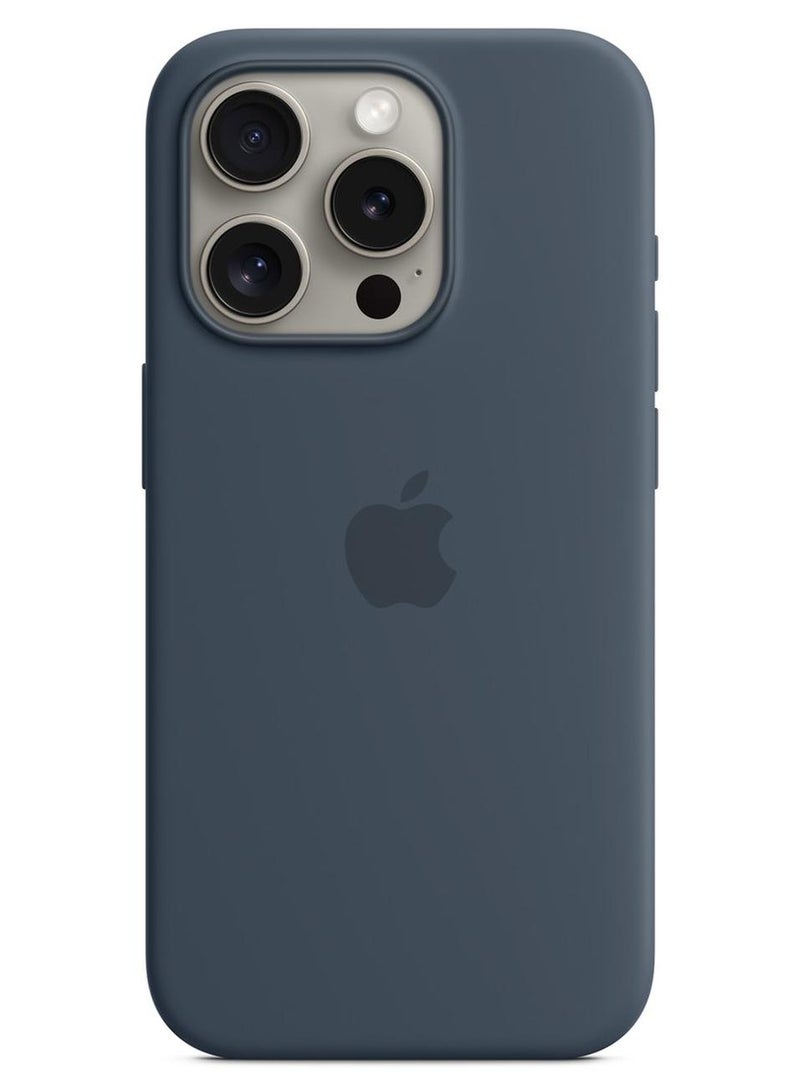 يوارب كينج واقي سيليكون سائل متوافق مع ايفون 16 برو ازرق