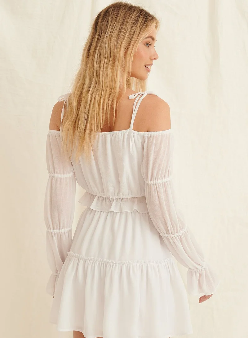 NA-KD Elastic Detail Off Shoulder Top
