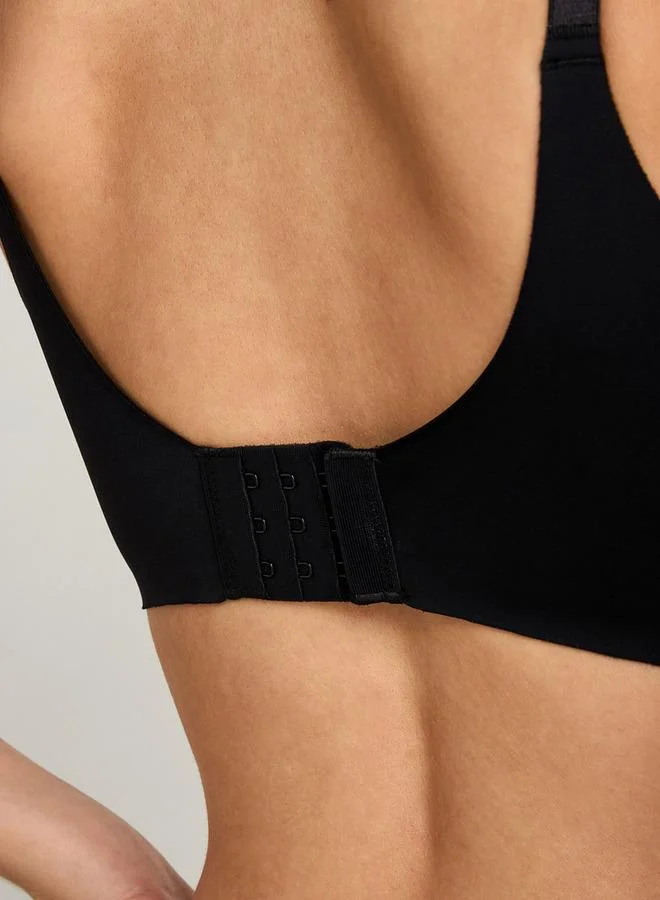 Splash FAV  Non-Wired Support Bra with Hook and Eye Closure for Women | Best Price UAE