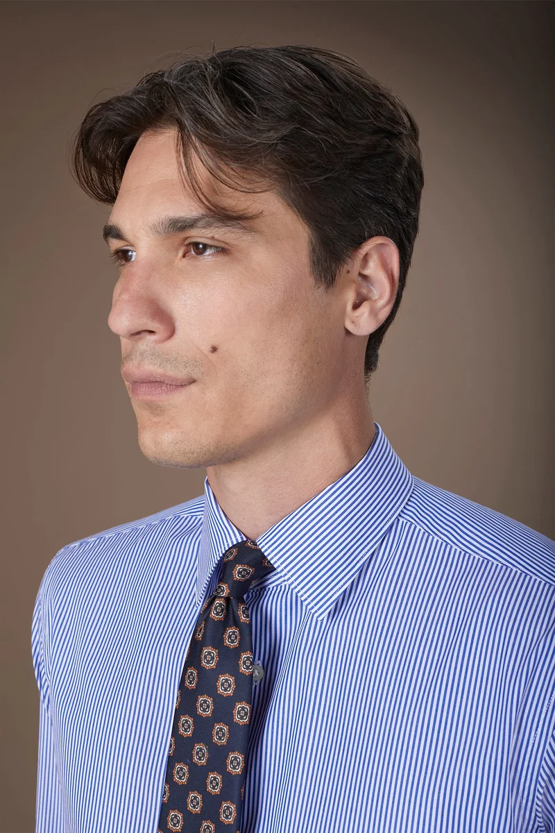 Doppelganger Blue Men's shirt with classic collar in 100% striped cotton - White/Blue for Men | Best Price UAE