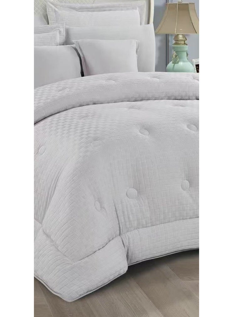 لوفيرا طقم مفرش نفرين ملكي لحاف قماش متين وناعم ونقشة عصرية 8 قطع مقاس 240*260 سم - Image 3