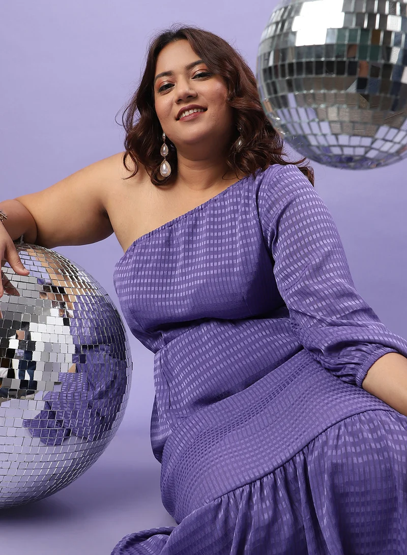 انستافاب بلس فستان كتف واحد بنفسجي