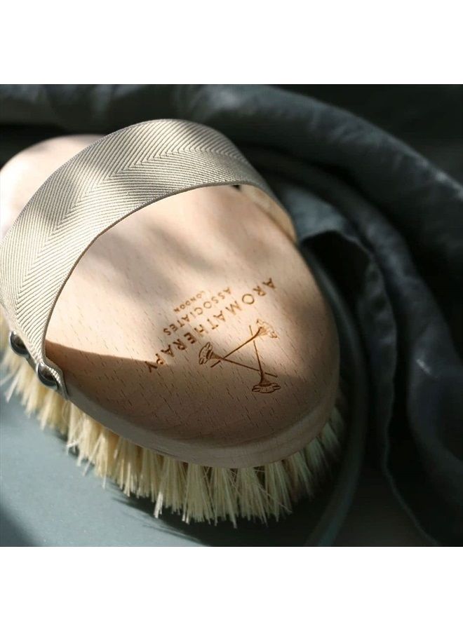 Aromatherapy Associates Revive Body Brush. Natural Dry Brush to Exfoliate Skin and Boost Circulation. Made of Natural and Sustainable Materials (1 Count) - Image 5