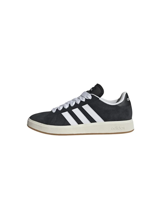 adidas أحذية أديداس جراند كورت بيس للرجال باللون الأسود