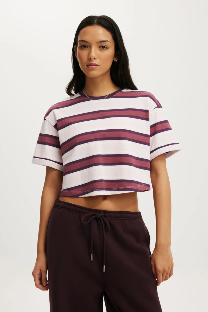 Cropped Graphic Active Tee