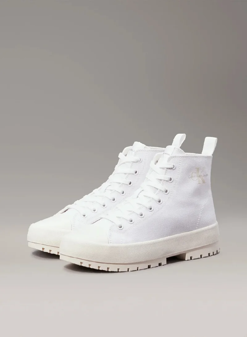 كالفن كلاين جينز حذاء رياضي برقبة عالية من قماش الكانفاس