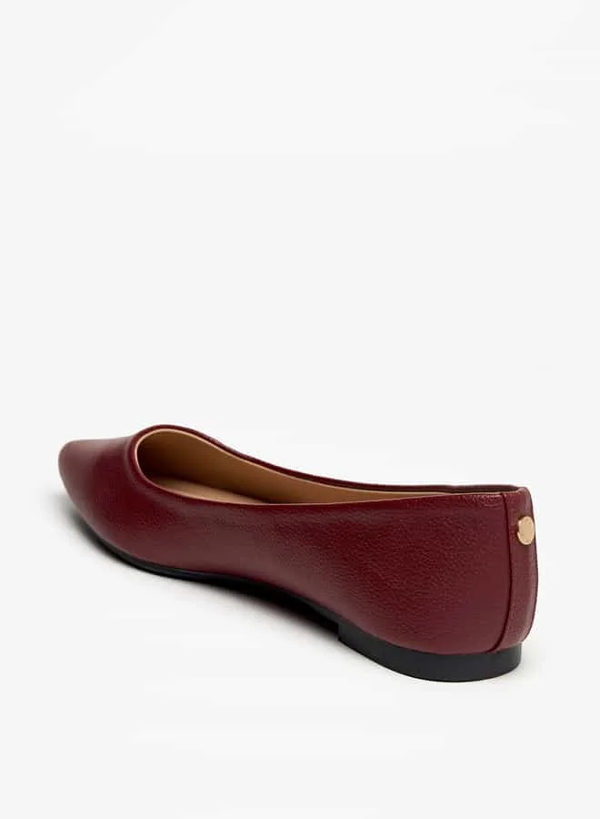 فلورا بيلا من شو إكسبرس Women Solid Slip-On Pointed Toe Ballerina Shoes