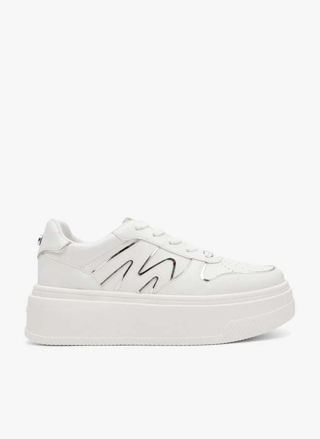 Dynamo Low Top Sneakers