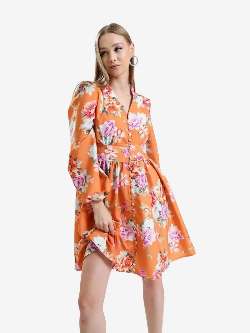 جينيفر Frilly Floral V-Neck Mini Dress
