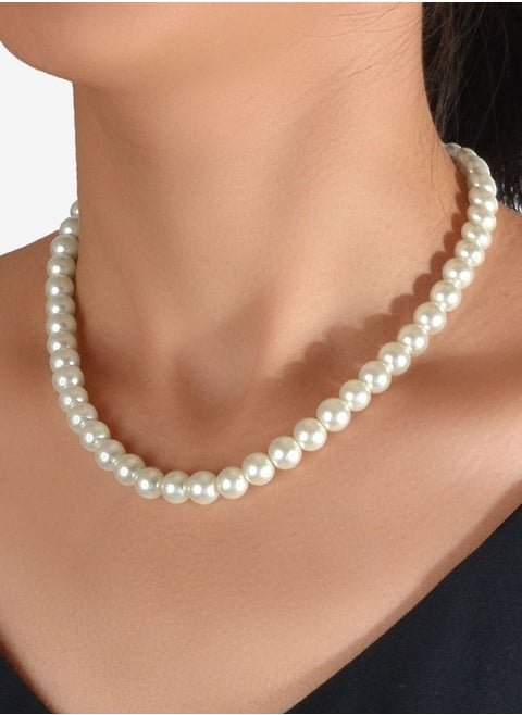 Distinctive lobes necklace