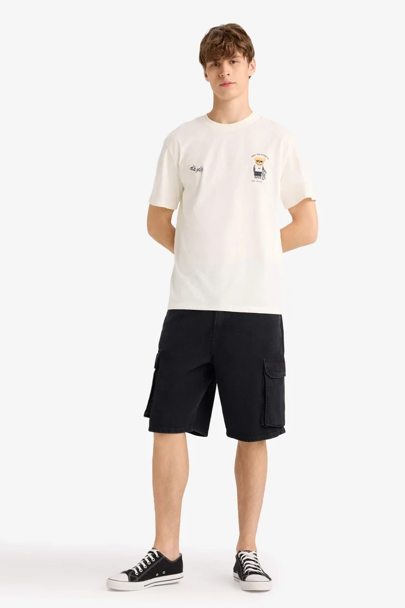ديفاكتو Regular Fit Crew Neck Printed Short Sleeve T-Shirt