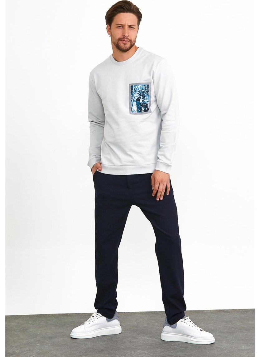 Odelon Men's Front Printed Crew Neck Sports Sweatshirt Gray  - Image 5