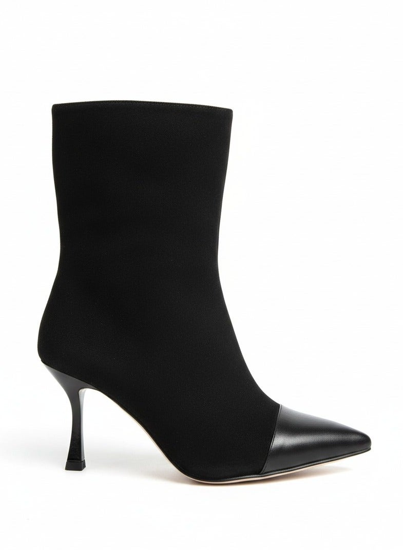 Vbranda Ankle boot with a heel and pointed toe design B-47 - Image 3