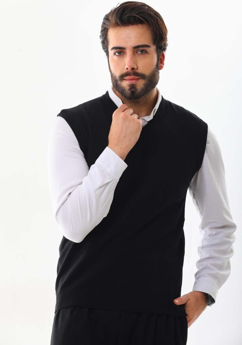 Günay Gunay Men's V Neck Wool Sweater 0108 Black  - Image 1