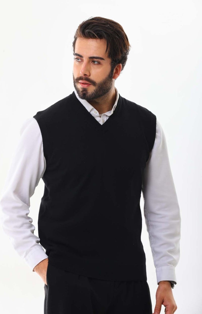 Günay Gunay Men's V Neck Wool Sweater 0108 Black  - Image 3