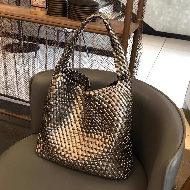 2024 New High-end Handmade Woven Tote Bag Large Capacity Single Shoulder Bucket Bag Underarm Trendy Soft Feel Silver 