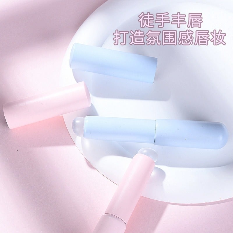 Silicone Lip Brush With Cover Q Soft Small Portable Round Head Fingertip Lipstick Blending Concealer Brush Mini Novice Makeup Brush - Image 3