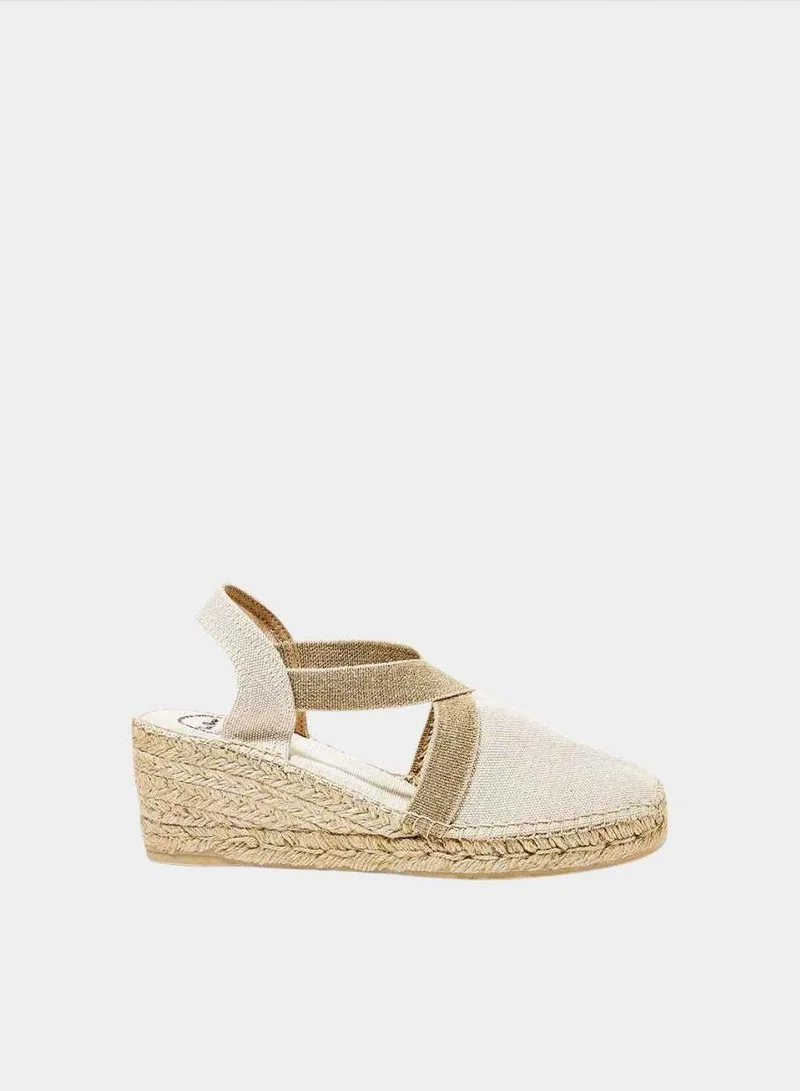 توني بونز تيراڤ